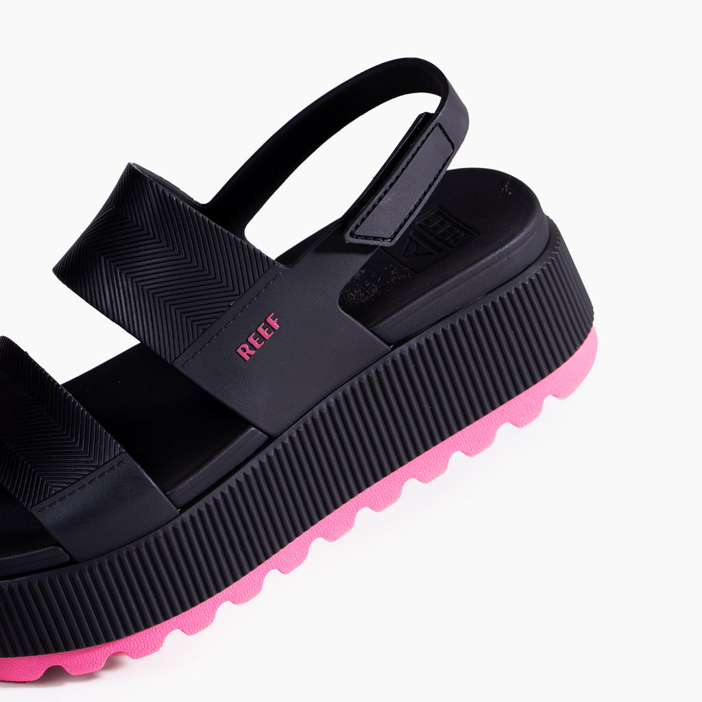 Water Vista Higher - Black/Hot Pink
