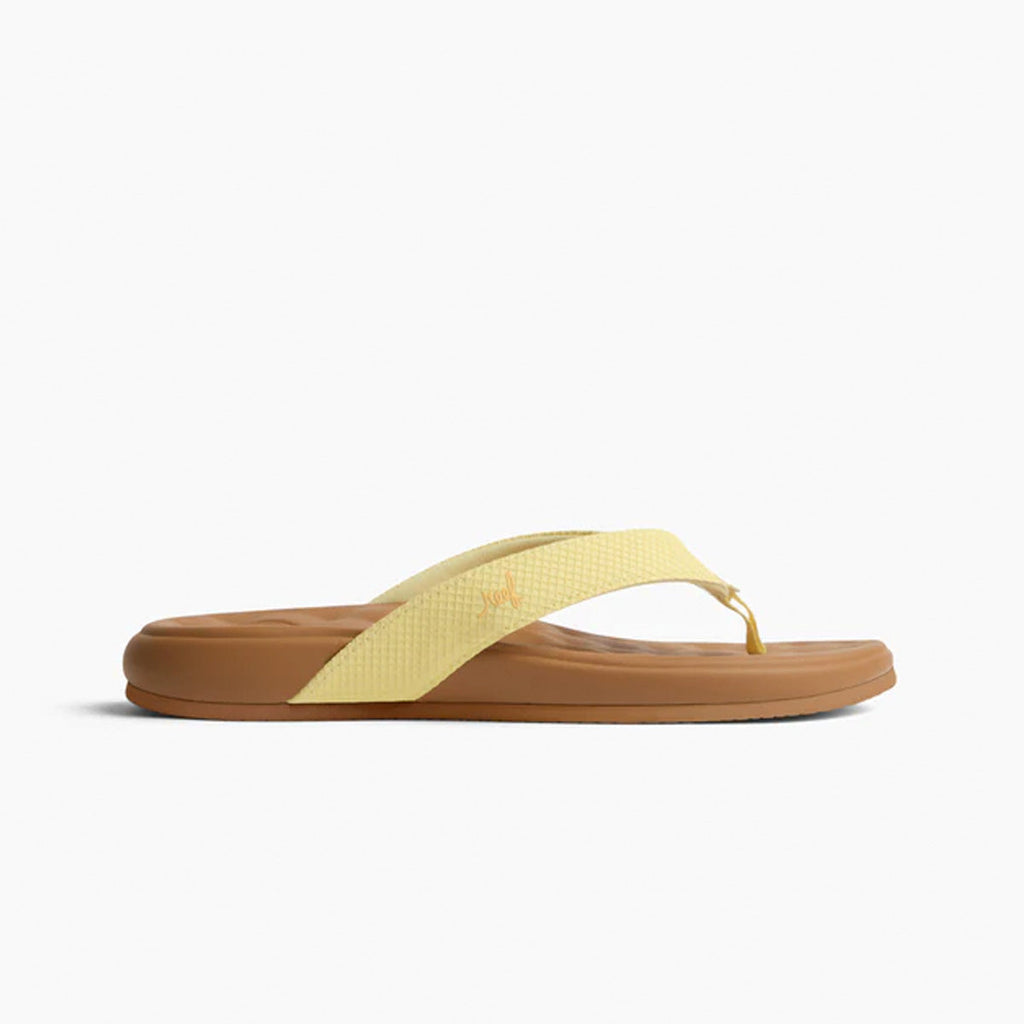 Cushion Harmony - Pale Banana