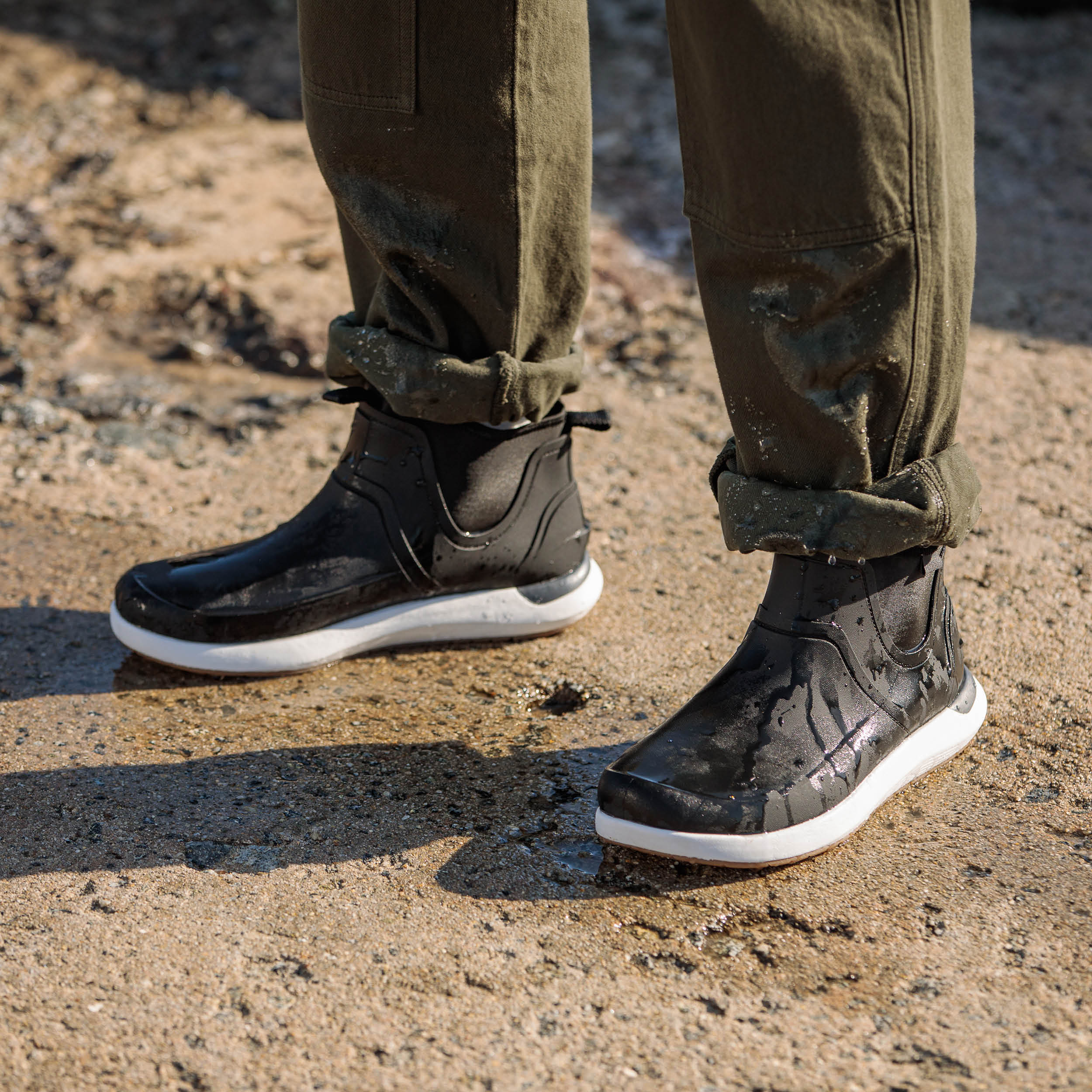 Swellsole Scallywag - Black/White/Gum