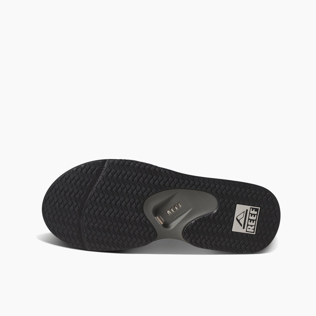 Fanning - Grey Suede