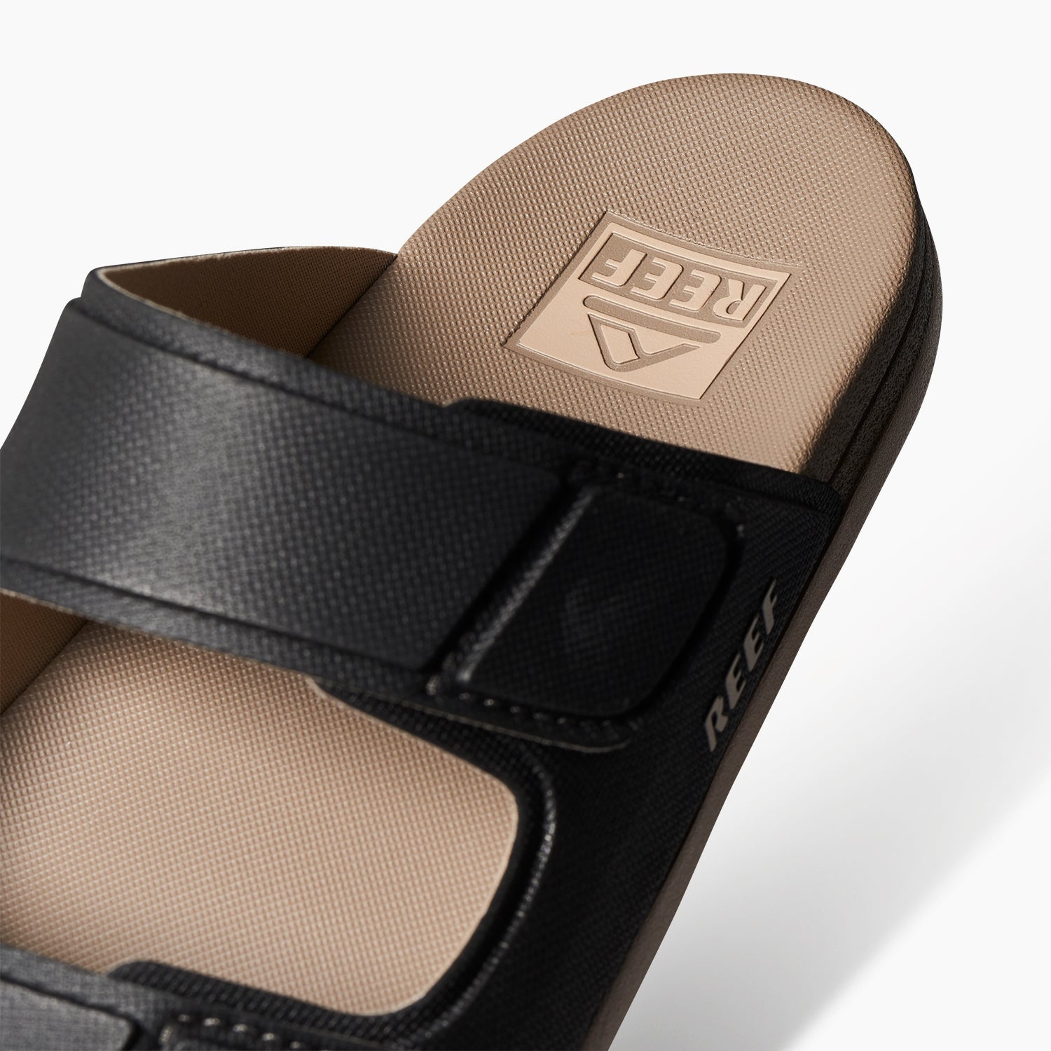 Cushion Tradewind - Black/Fossil