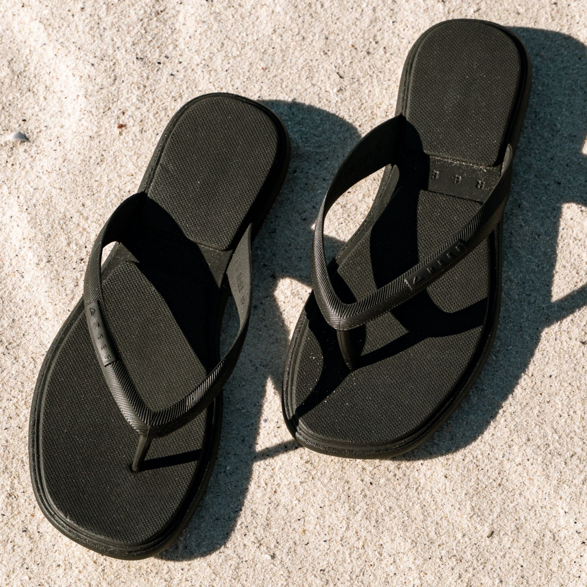 Water Willow Malibu - Black/Black